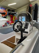 East Marine. 2022 ���, ����� 4,55��., ��������� ���������, 30��.�., ������ ����