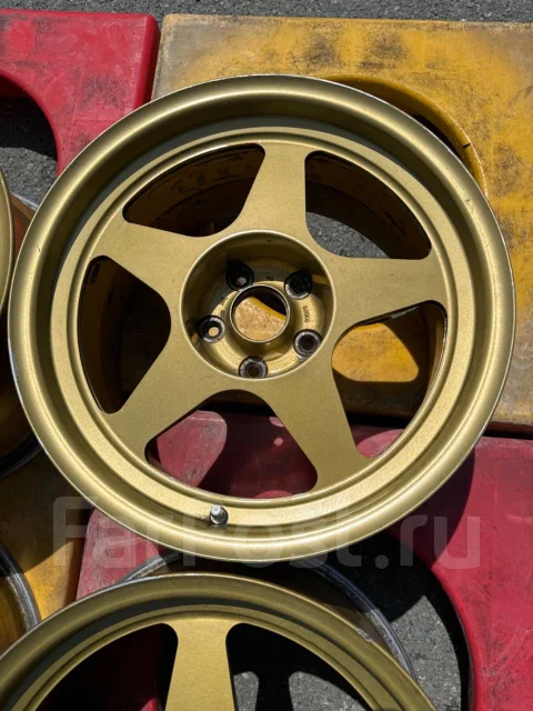 Desmond Promoda. 9.0x17", 5x114.3, ET18, �� 72���. ����