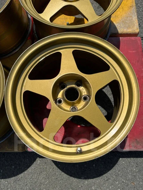 Desmond Promoda. 9.0x17", 5x114.3, ET18, �� 72���. ����