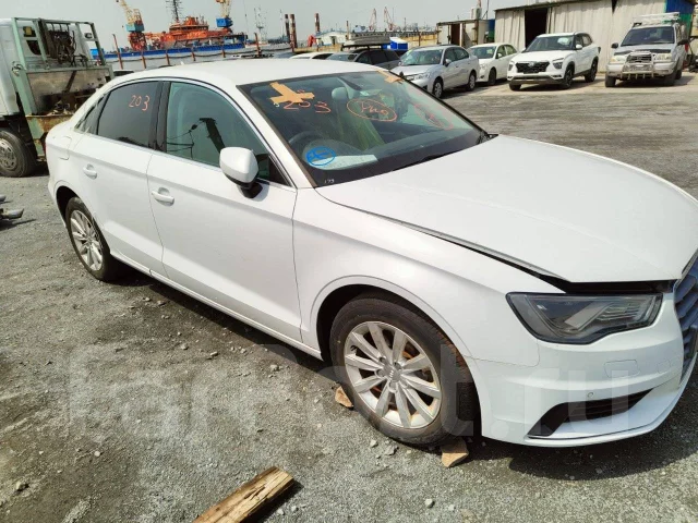 Audi A3. 8VCXSL ����