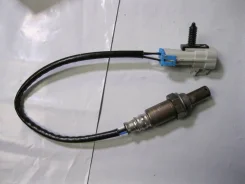 ������ ����������� BANK 1-2 Sensor 1 Cadillac Escalade III (2006-2014) Uxclent 111906RC79 111906RC79 ����
