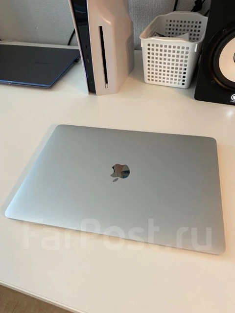 Apple MacBook Air 13 2018 MRE82. 13", ��� 8 ��, ���� 128���, WiFi: 1, Bluetooth: 1 ����