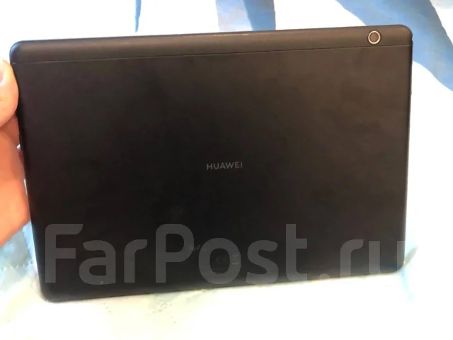 Huawei MediaPad T5. ������ 32 �� ����