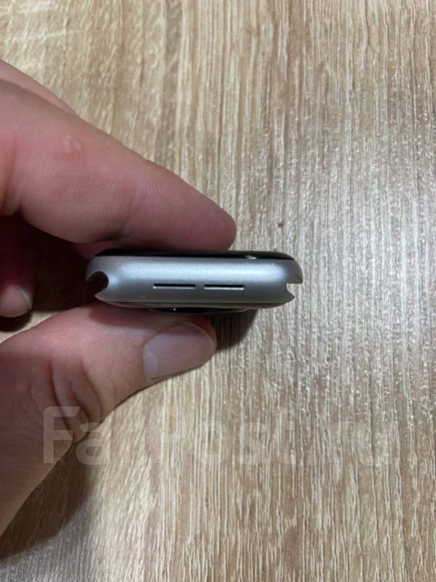 Apple Watch SE. GPS, NFC ����