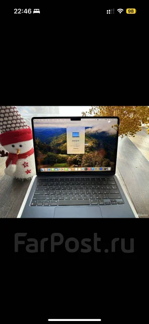 Apple MacBook Air. 13.6", 3,4����, ��� 8 ��, ���� 256���, WiFi: 1, Bluetooth: 1, ����������� �� 12��. ����