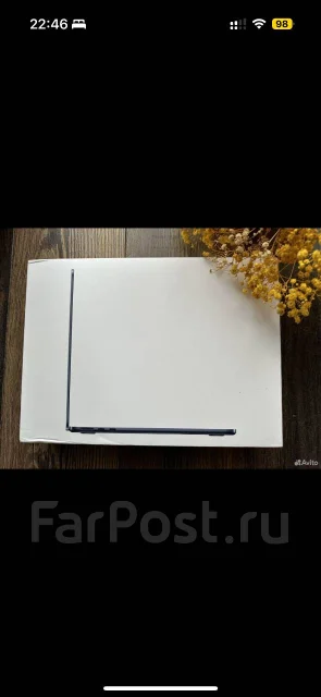 Apple MacBook Air. 13.6", 3,4����, ��� 8 ��, ���� 256���, WiFi: 1, Bluetooth: 1, ����������� �� 12��. ����