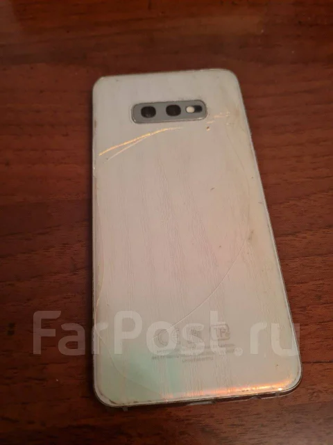 Samsung Galaxy S10e. �/�, 128 ��, �����, 4G LTE, Dual-SIM, NFC ����