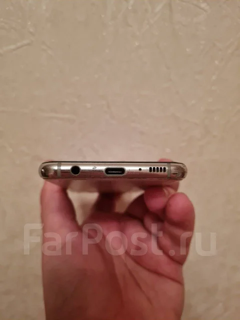 Samsung Galaxy S10e. �/�, 128 ��, �����, 4G LTE, Dual-SIM, NFC ����