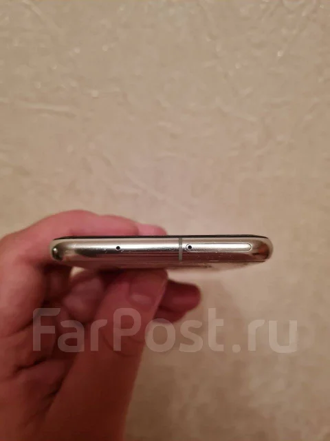 Samsung Galaxy S10e. �/�, 128 ��, �����, 4G LTE, Dual-SIM, NFC ����