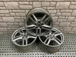 Porsche. 9.0x19", 5x130 ����