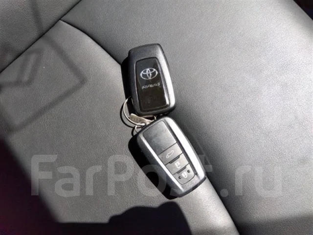 Toyota RAV4. ��������, 4wd, 2.0 (171��.�.), ������, 15 000����. ��, �/� ����
