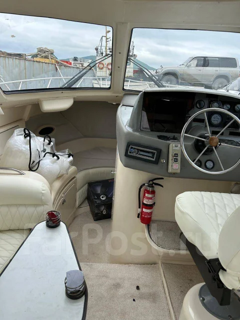 Yamaha FR-28. 1998 ���, ����� 9��., ��������� ������������, 200��.�., ������ ����