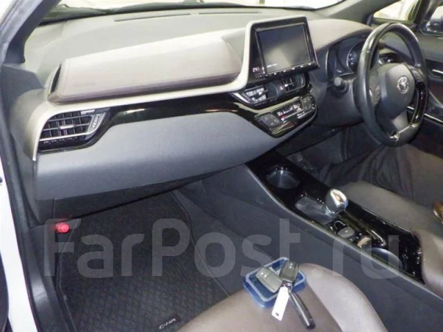 Toyota C-HR. ��������, ��������, 1.8 (99��.�.), ������, 103 000����. ��, �/� ����