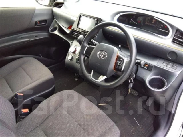 Toyota Sienta. ��������, ��������, 1.5 (74��.�.), ������, 152 000����. ��, �/� ����