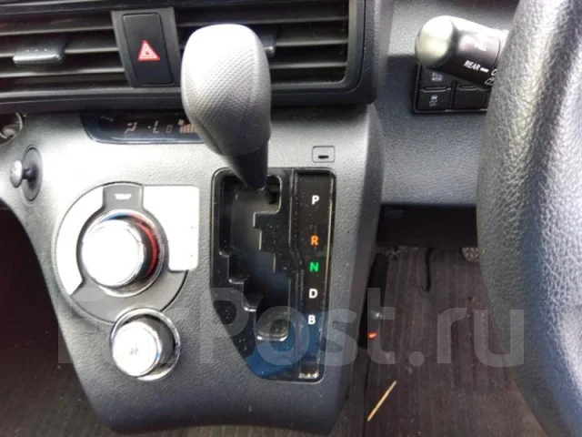 Toyota Sienta. ��������, ��������, 1.5 (74��.�.), ������, 152 000����. ��, �/� ����
