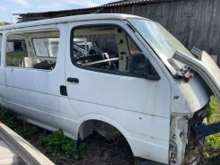 Toyota Hiace. H100, 3L ����