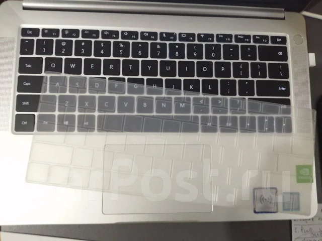 Honor MagicBook 14. 14", 1,6����, ��� 8 ��, ���� 512���, WiFi: 1, Bluetooth: 1, ����������� �� 8��. ����