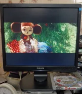 Philips. 17", ���������� �� (LCD, LED, QLED) ����