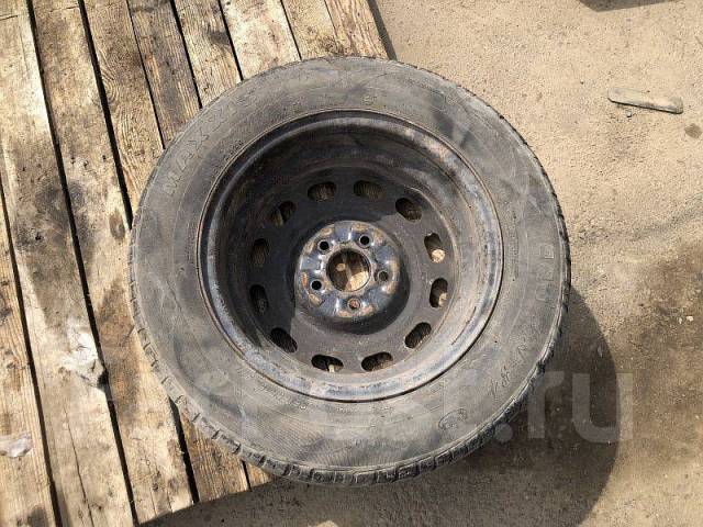  (2) Nissan Maxima 4 4030031U17 