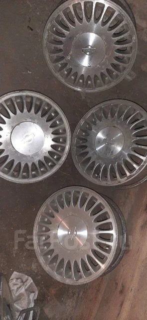 Nissan. 6.0x15", 5x114.3, ET50 ����