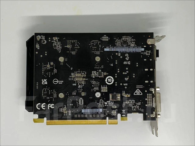 Radeon RX 550 ����