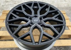 Niche. 10.0x22", 5x130, ET30, �� 84,1���. ��� ����� �� ������ ����