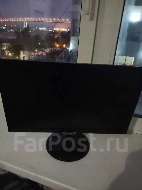 Philips. 23", ���������� �� (LCD, LED, QLED) ����
