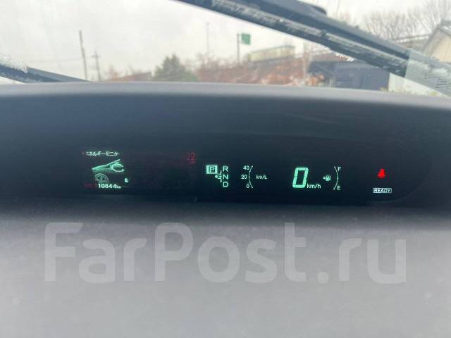    Toyota Prius zvw30 "070" 180 86790-47040 