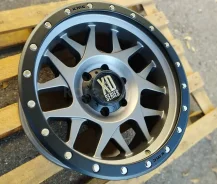MLJ KMC. 9.0x18", 6x139.7, ET-12, �� 106,3���. ��� ����� �� ������ ����