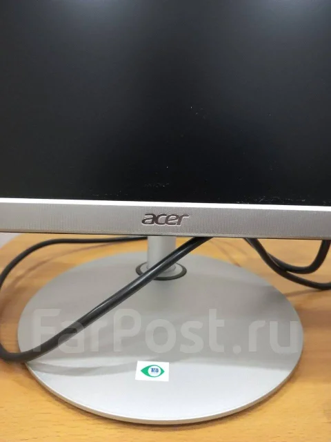 Acer. 27", ���������� OLED ����