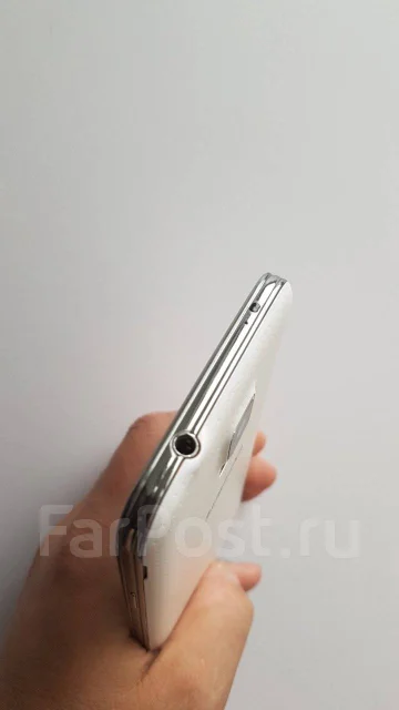 Samsung Galaxy S5. �����, 16 ��, ������, 3G, 4G LTE, ����������, NFC ����