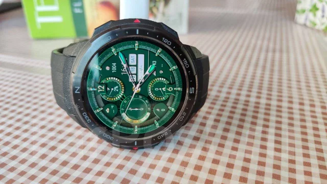 Honor Watch GS Pro ����