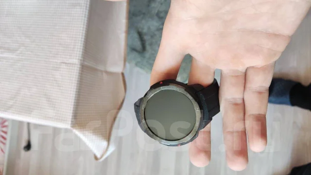 Honor Watch GS Pro ����