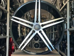 Vossen VPS-302. 7.5x17", 5x114.3, ET35, �� 73,1���. ����