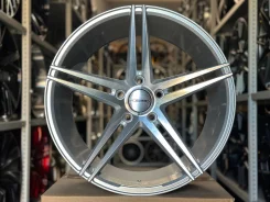 Vossen VPS-302. 7.5x17", 5x114.3, ET35, �� 73,1���. ����