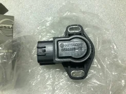 ������ ��������� ����������� �������� Nissan 2262031U0A 2262031U0A ����