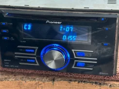 Pioneer FH-P80BT ����