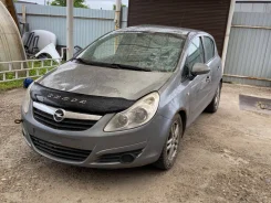 Opel Corsa ����