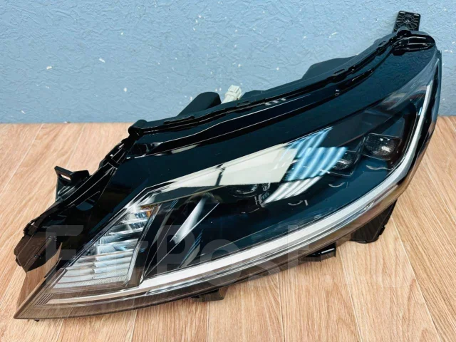 ���� ����� Nissan NOTE (E13) 1993 � �����! 1993 ����