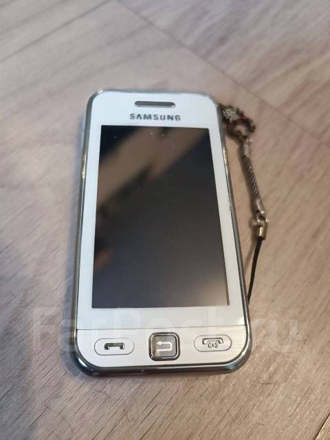 Отдам телефон samsung во Владивостоке