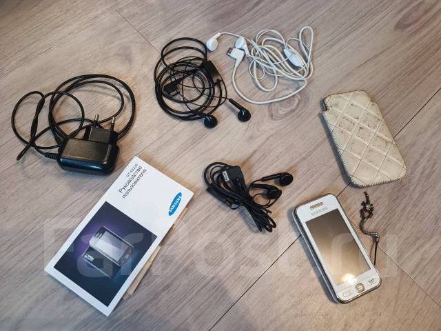 Отдам телефон samsung во Владивостоке