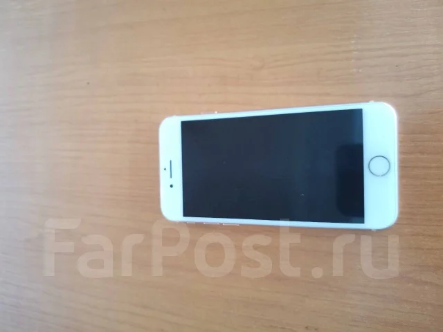 Apple iPhone 8. �/�, 64 ��, �������, 4G LTE ����