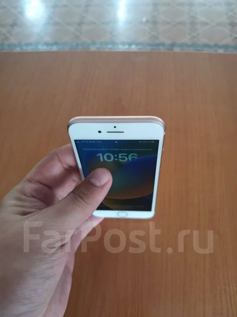 Apple iPhone 8. �/�, 64 ��, �������, 4G LTE ����
