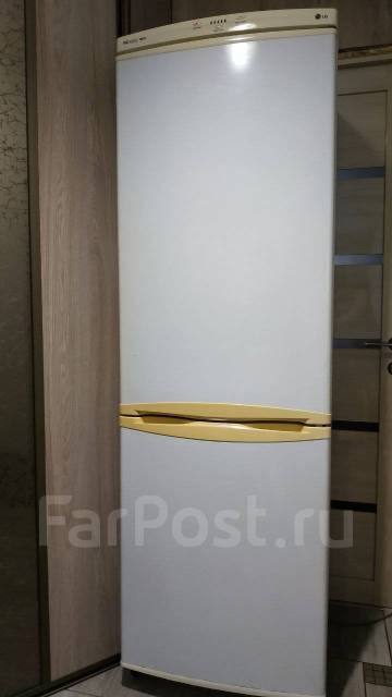 Продаю холодильник двухкамерный LG, б/у, в наличии. Цена: 18 000₽ во ...