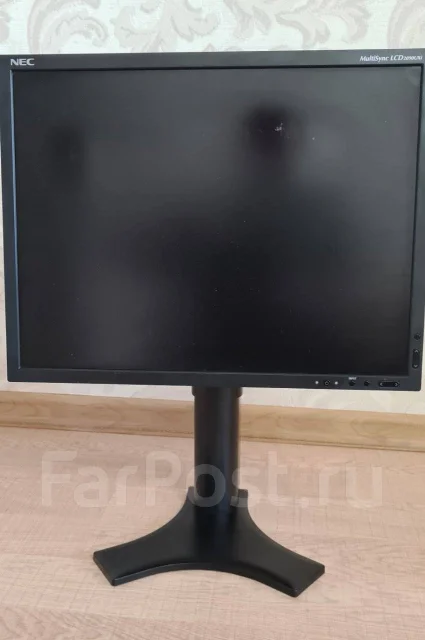 NEC. 20", ���������� �� (LCD, LED, QLED) ����