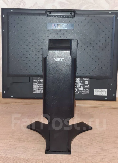 NEC. 20", ���������� �� (LCD, LED, QLED) ����