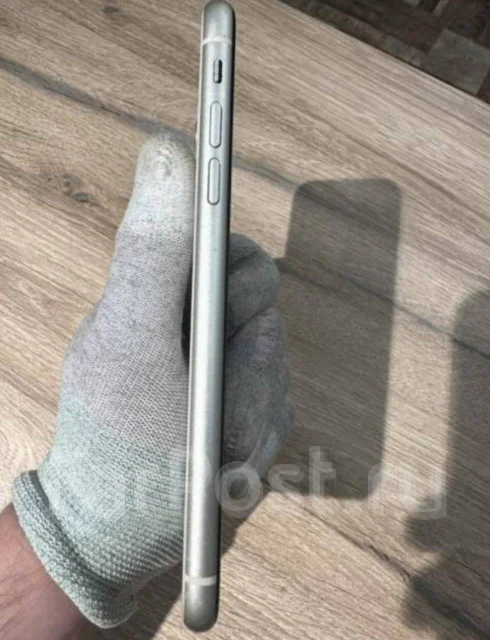 Apple iPhone 11. �/�, 128 ��, �����, 4G LTE ����