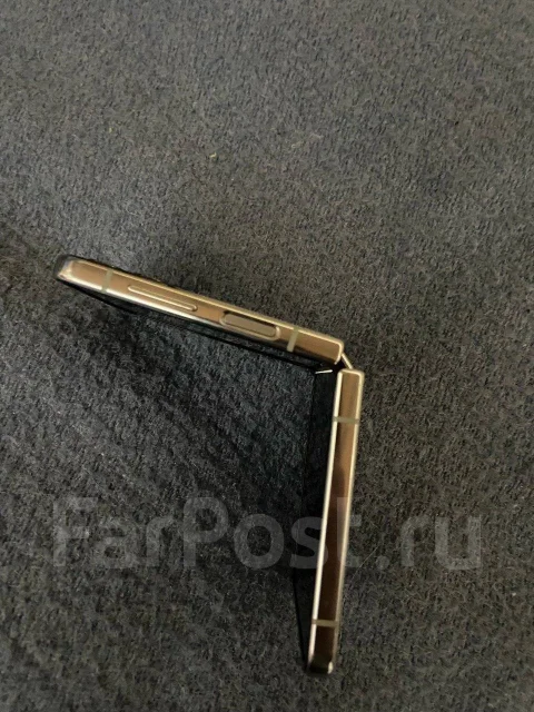Samsung Galaxy Z Flip4. �/�, 256 ��, �����, 4G LTE, 5G, Dual-SIM, NFC ����