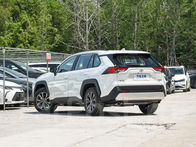Toyota RAV4. ��������, 4wd, 2.0 (173��.�.), ������, 30����. ��, �/�. ��� ����� �� ������������ ����