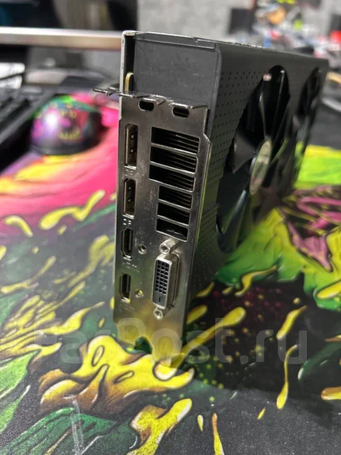 Radeon RX 570 ����